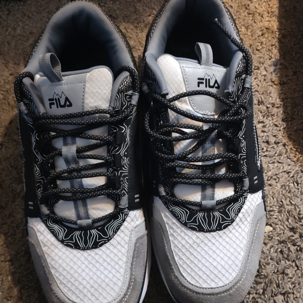 Filas running shoes